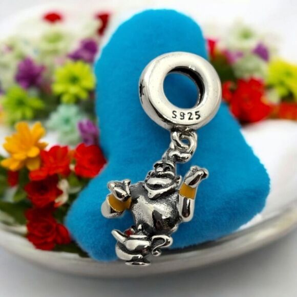 Genie & Lamp Disney Aladdin Sterling Silver Charm Dangle Arabian Bracelet S925 - Picture 1 of 7
